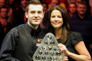 己的雄心壮 己的雄心壮